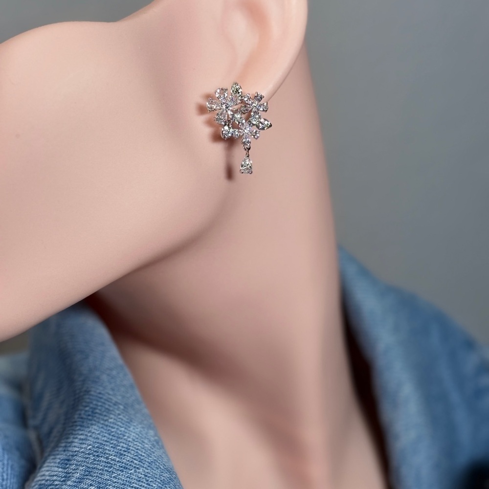 High-Quality Chic Earrings with Cubic Zirconia